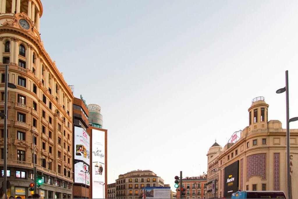 Apartamento En Plaza Callao Madrid — Photos 2
