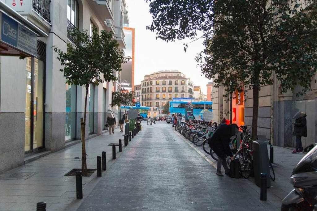 Apartamento En Plaza Callao Madrid — Photos 3